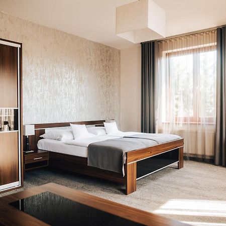 Hotel Elegance Šumperk Esterno foto