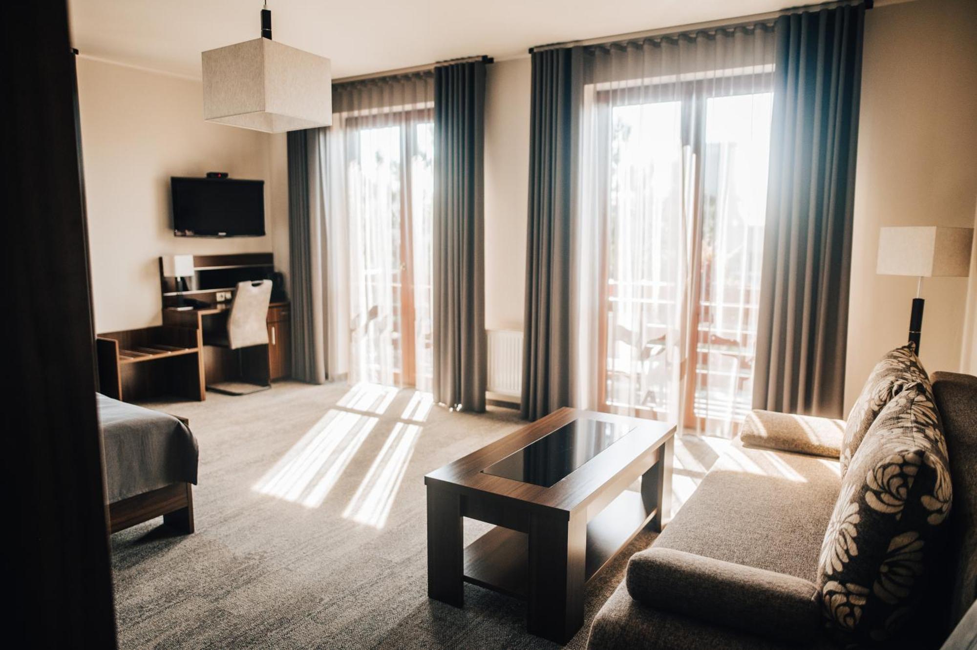 Hotel Elegance Šumperk Esterno foto